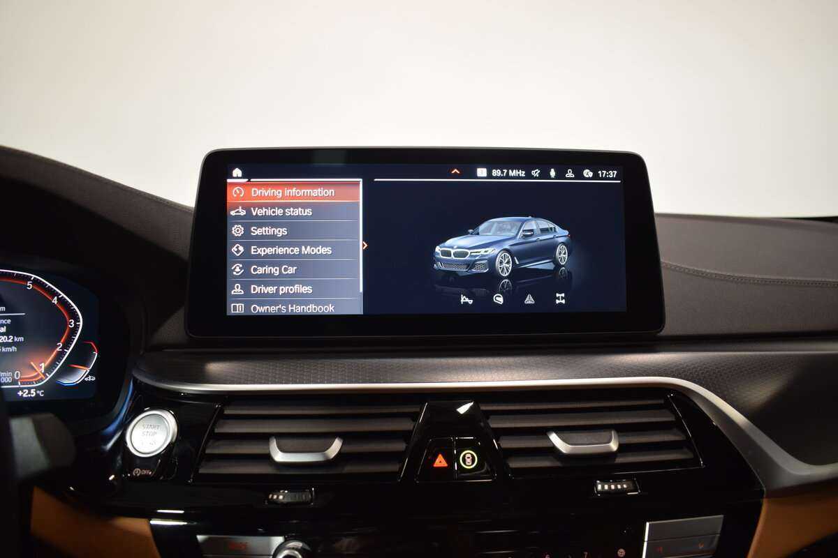 BMW 5 серии с пробегом — 2023 год. Фото: #25