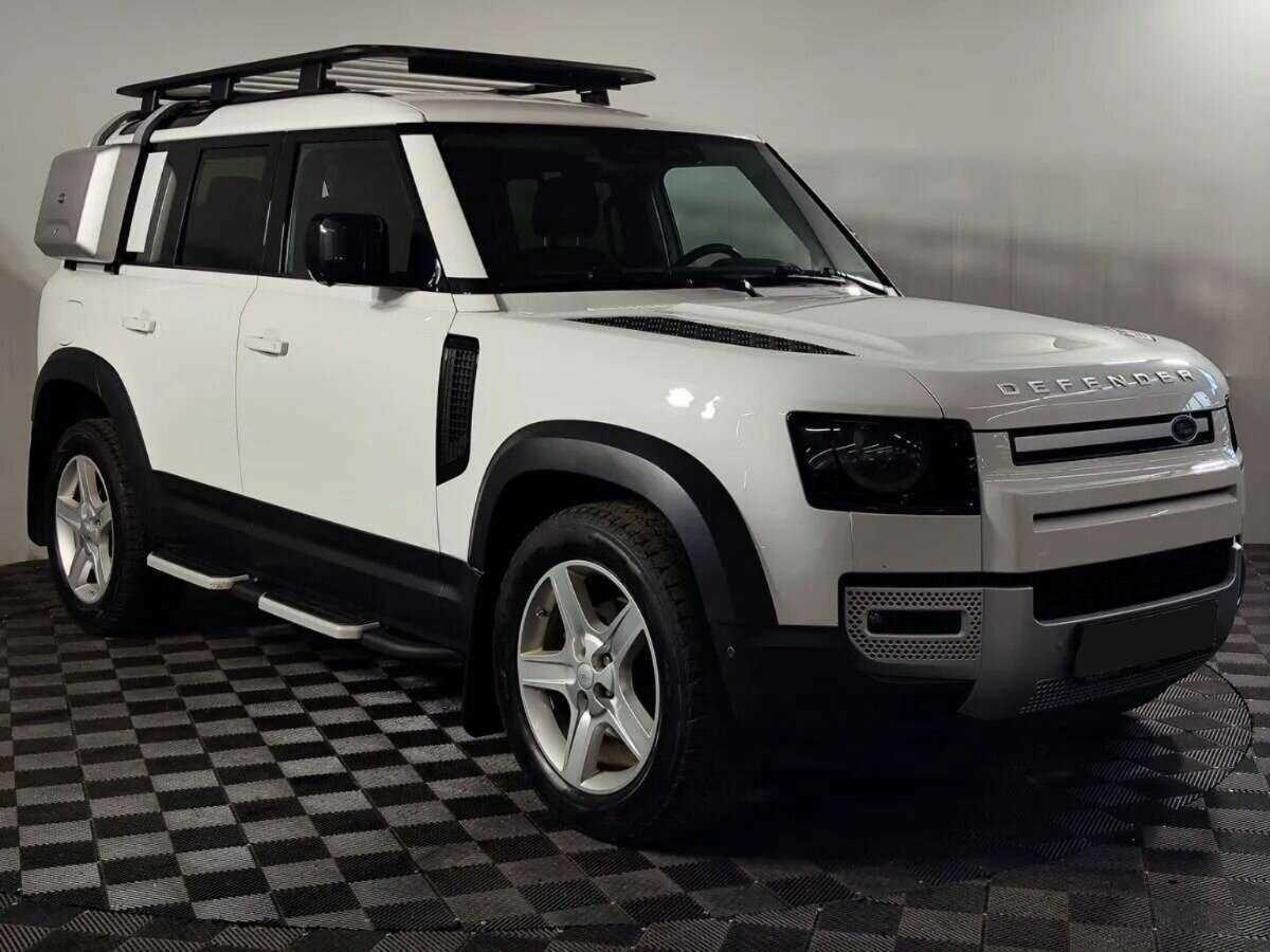 Land Rover Defender с пробегом — 2021 год. Фото: #1