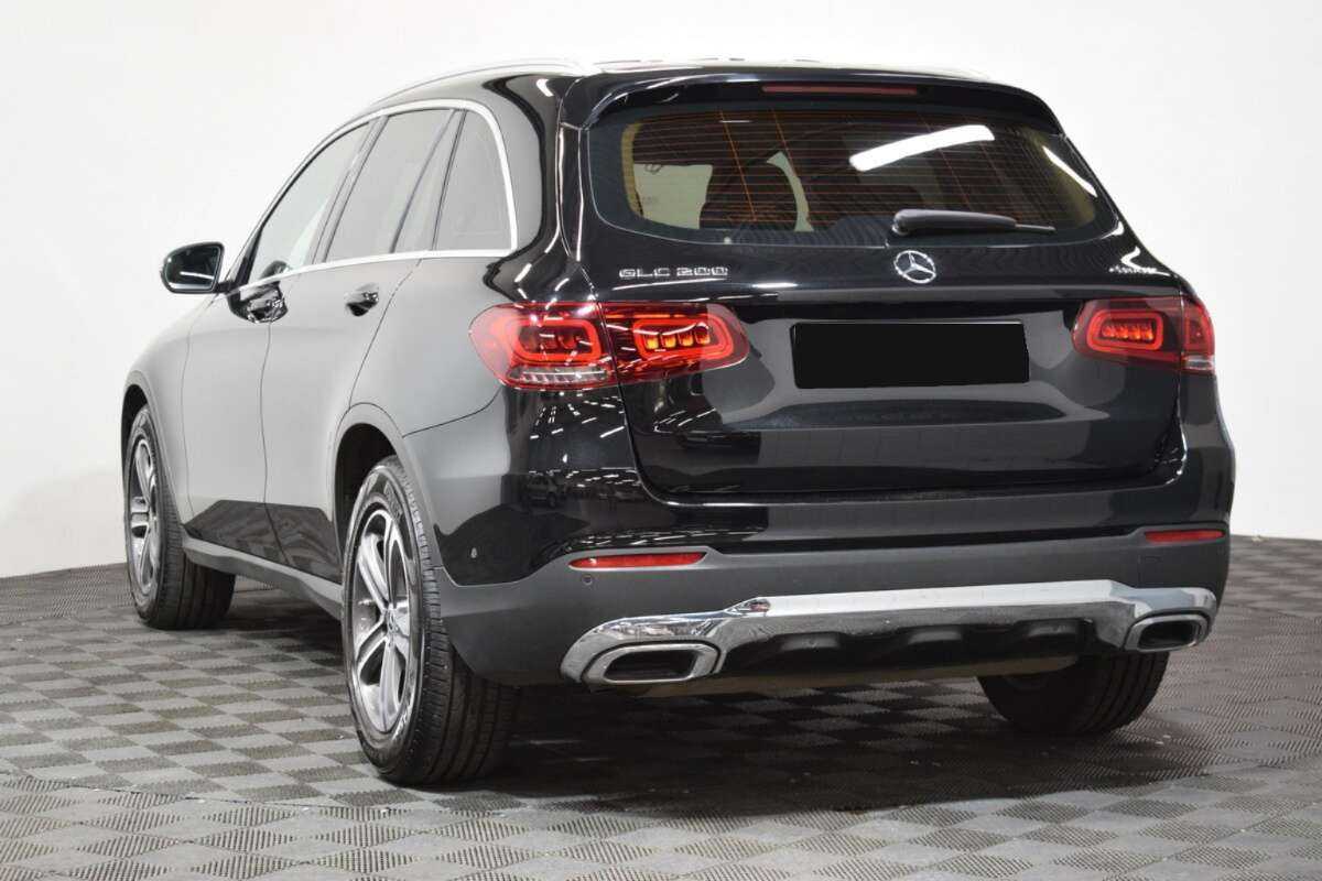 Mercedes-Benz GLC с пробегом — 2021 год. Фото: #4