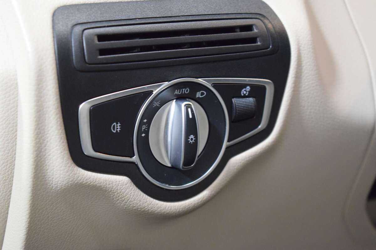 Mercedes-Benz GLC с пробегом — 2021 год. Фото: #9