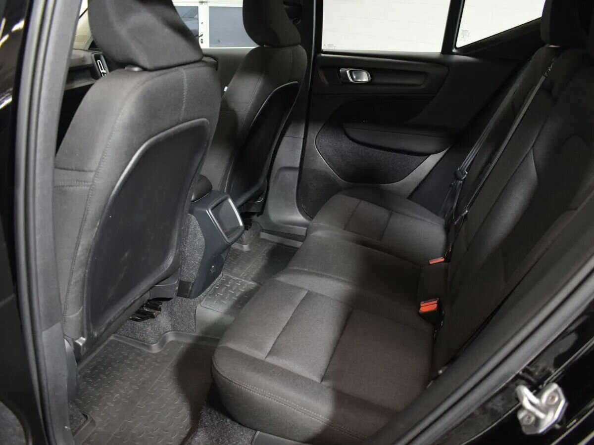 Volvo XC40 с пробегом — 2019 год. Фото: #9