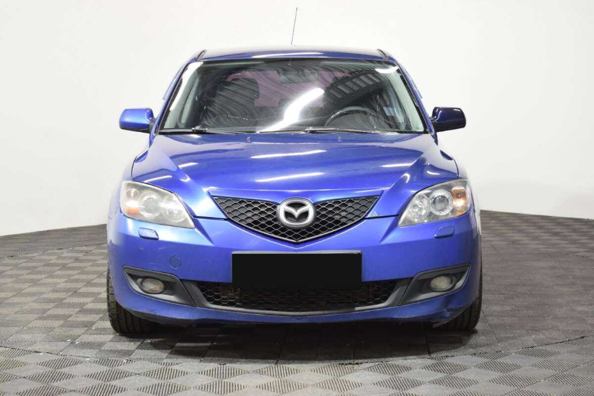 Mazda 3 с пробегом — 2006 год. Фото: #1