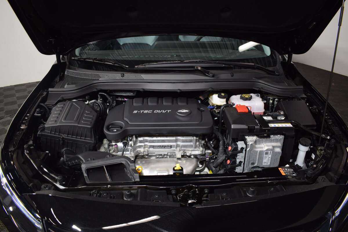 Chevrolet Monza с пробегом — 2023 год. Фото: #6