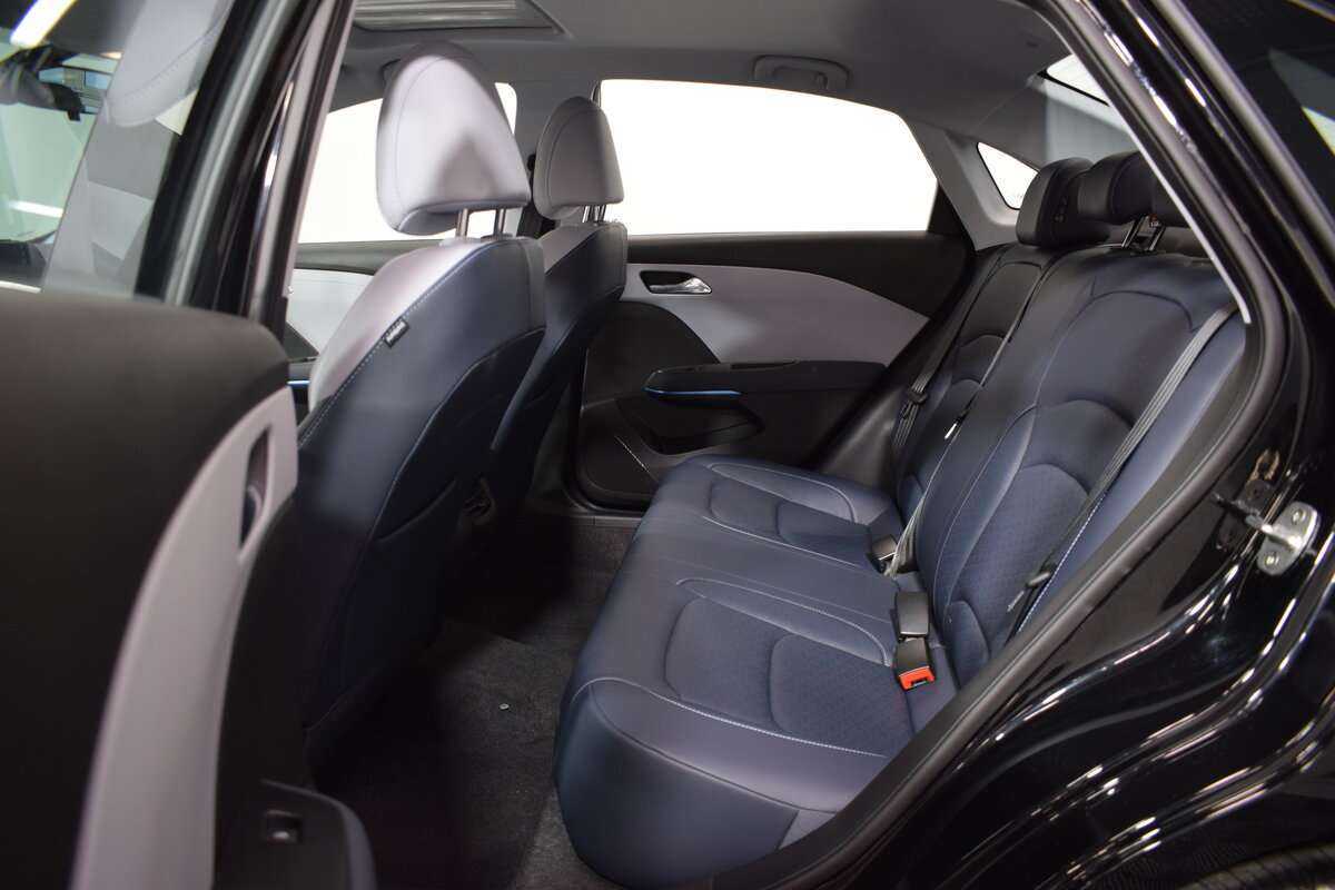 Chevrolet Monza с пробегом — 2023 год. Фото: #12