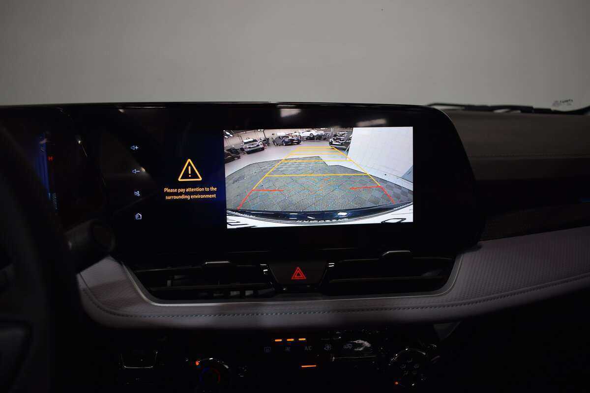 Chevrolet Monza с пробегом — 2023 год. Фото: #16