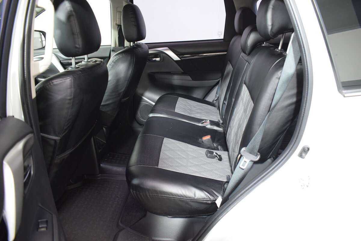 Mitsubishi Pajero Sport с пробегом — 2019 год. Фото: #8