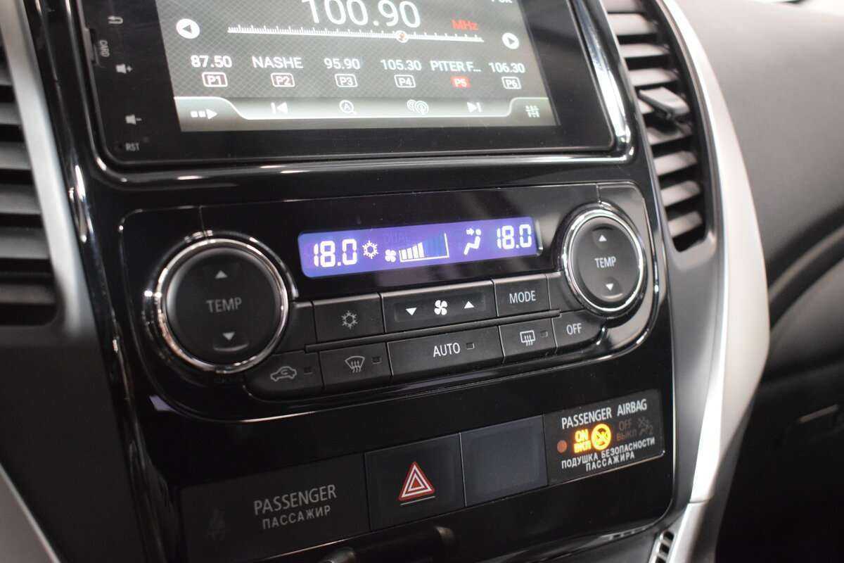 Mitsubishi Pajero Sport с пробегом — 2019 год. Фото: #18