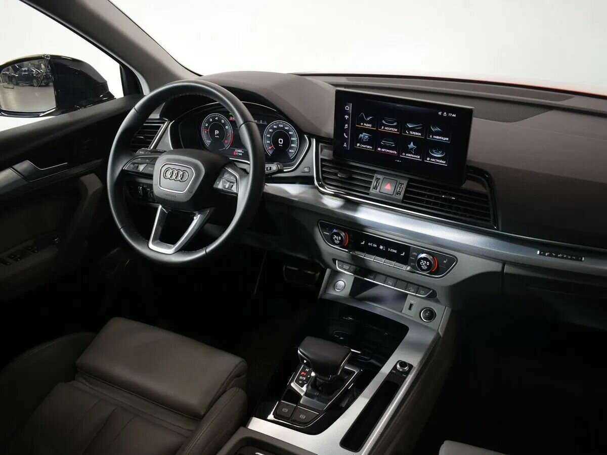 Audi Q5 Sportback с пробегом — 2021 год. Фото: #9