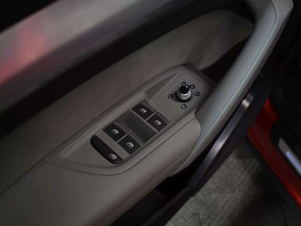 Audi Q5 Sportback с пробегом — 2021 год. Фото: #16