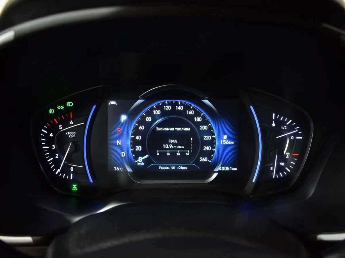 Hyundai Santa Fe с пробегом — 2019 год. Фото: #15