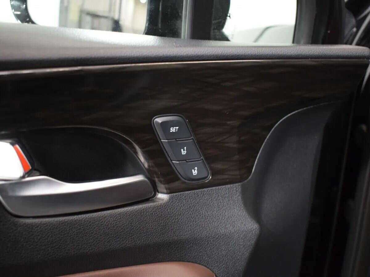 Hyundai Santa Fe с пробегом — 2019 год. Фото: #25