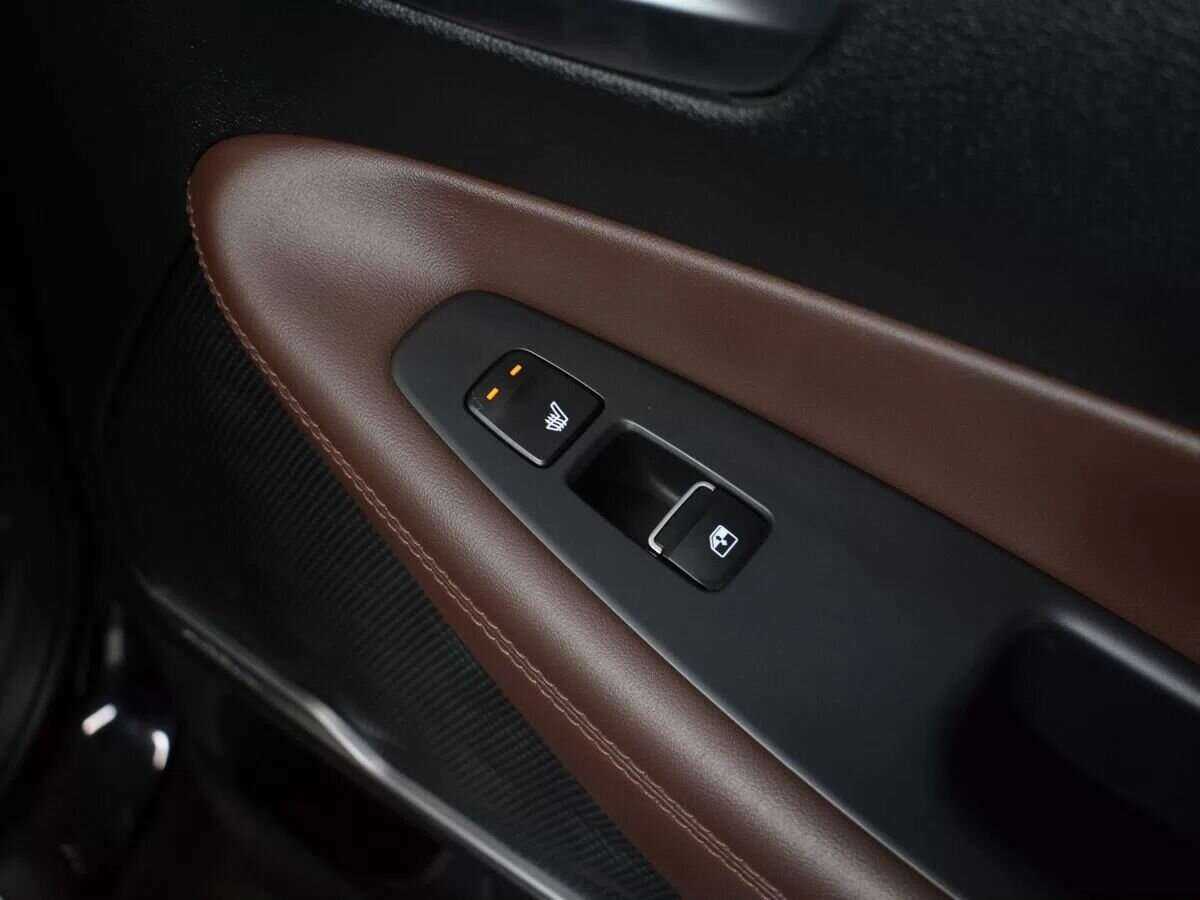 Hyundai Santa Fe с пробегом — 2019 год. Фото: #30