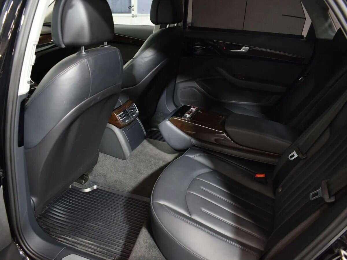 Audi A8 с пробегом — 2015 год. Фото: #8