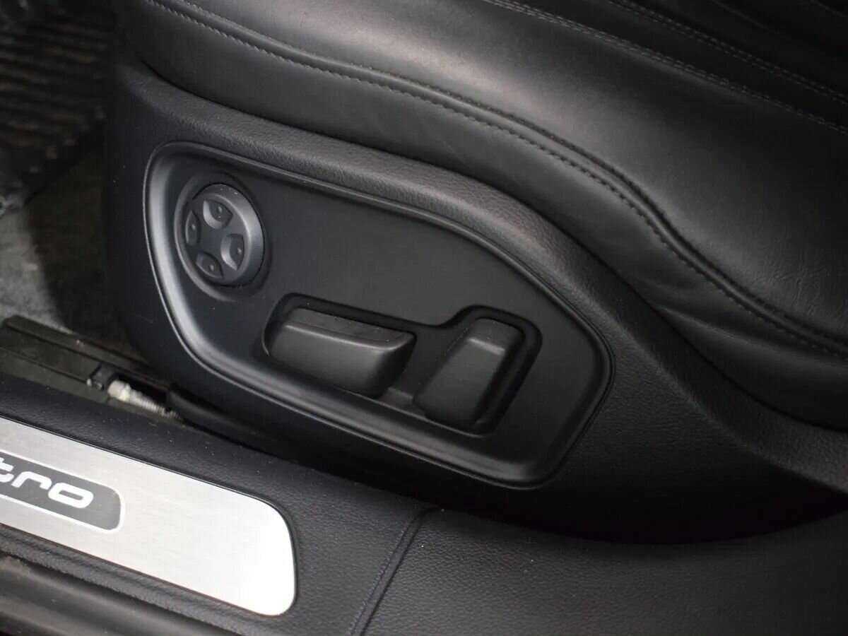 Audi A8 с пробегом — 2015 год. Фото: #24