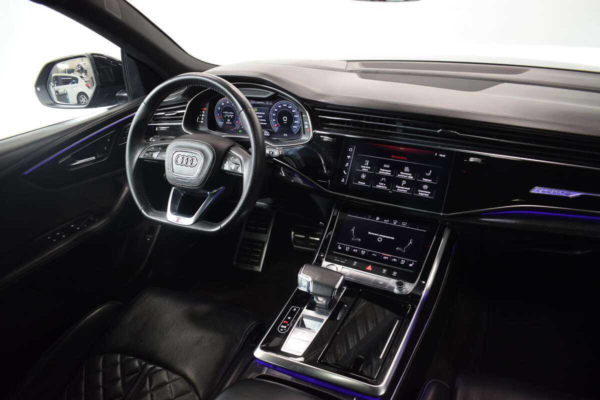 Audi Q8 с пробегом — 2019 год. Фото: #9