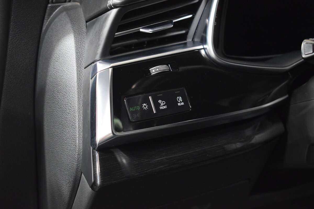 Audi Q8 с пробегом — 2019 год. Фото: #17