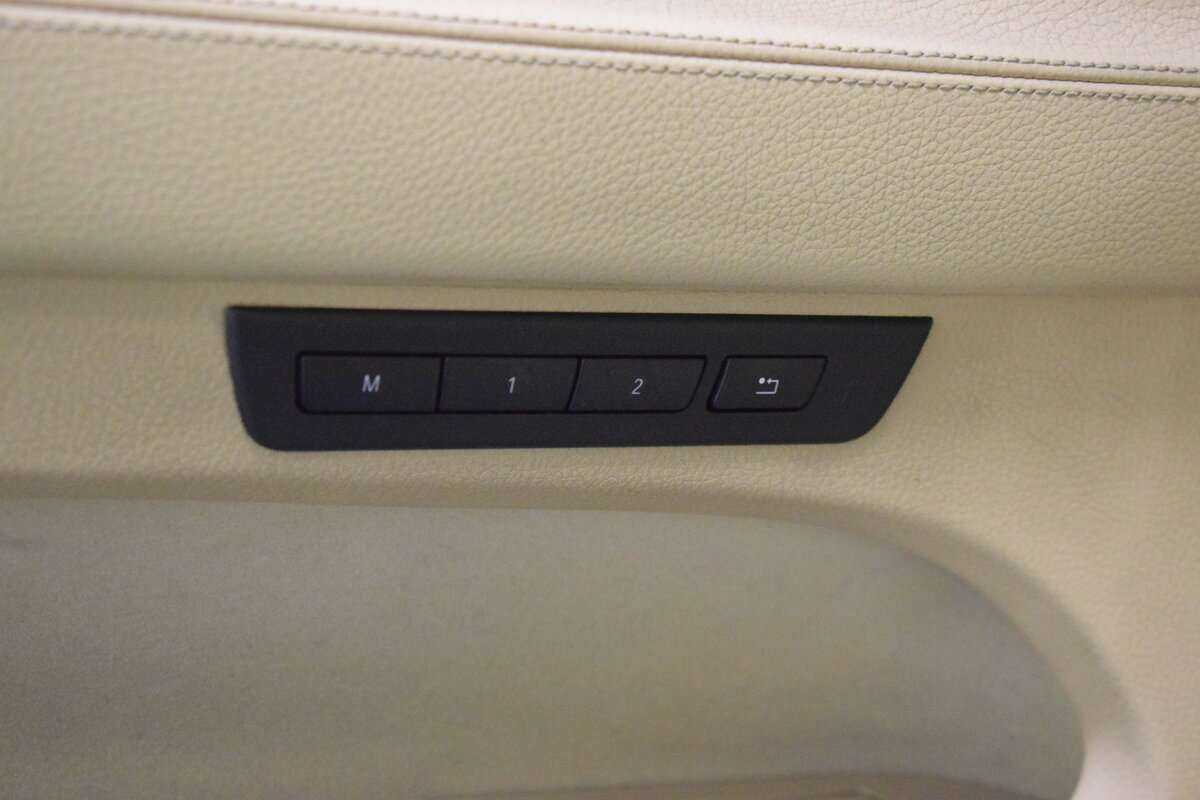 BMW 5 серии с пробегом — 2011 год. Фото: #16