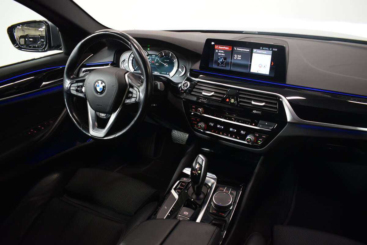 BMW 5 серии с пробегом — 2019 год. Фото: #10