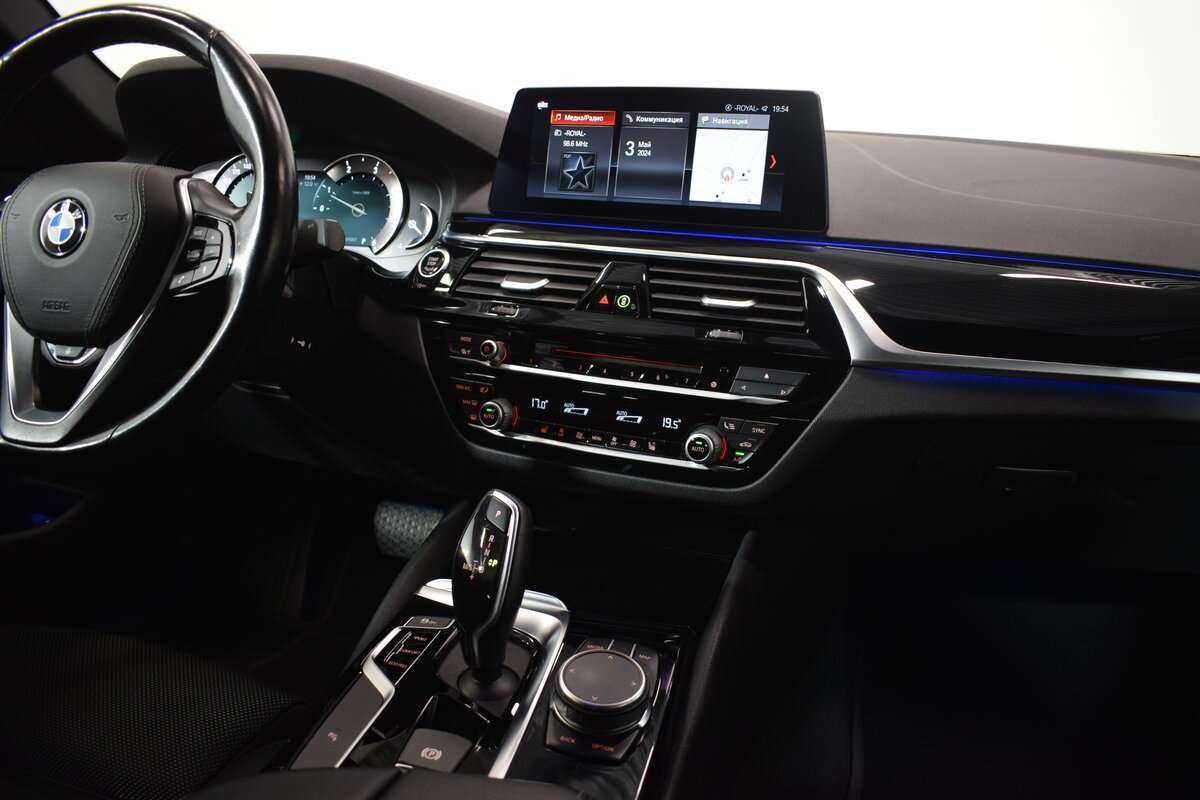 BMW 5 серии с пробегом — 2019 год. Фото: #11