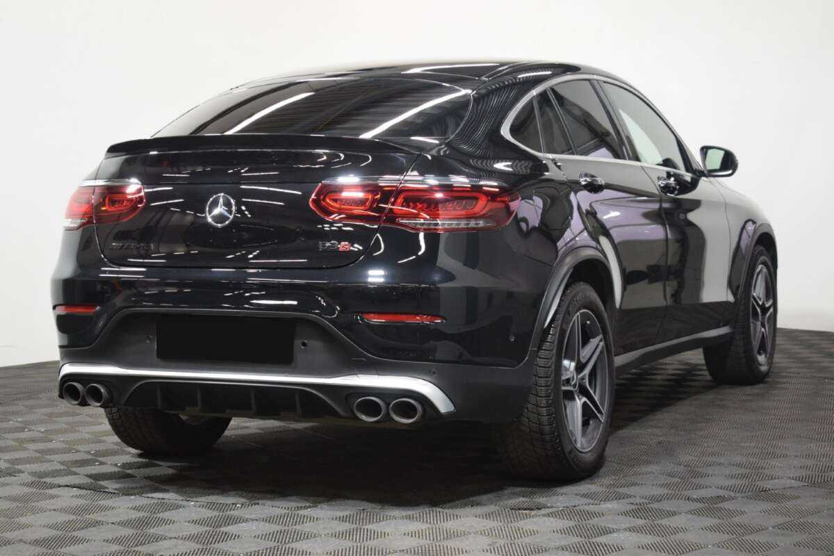 Mercedes-Benz GLC Coupe AMG с пробегом — 2020 год. Фото: #3