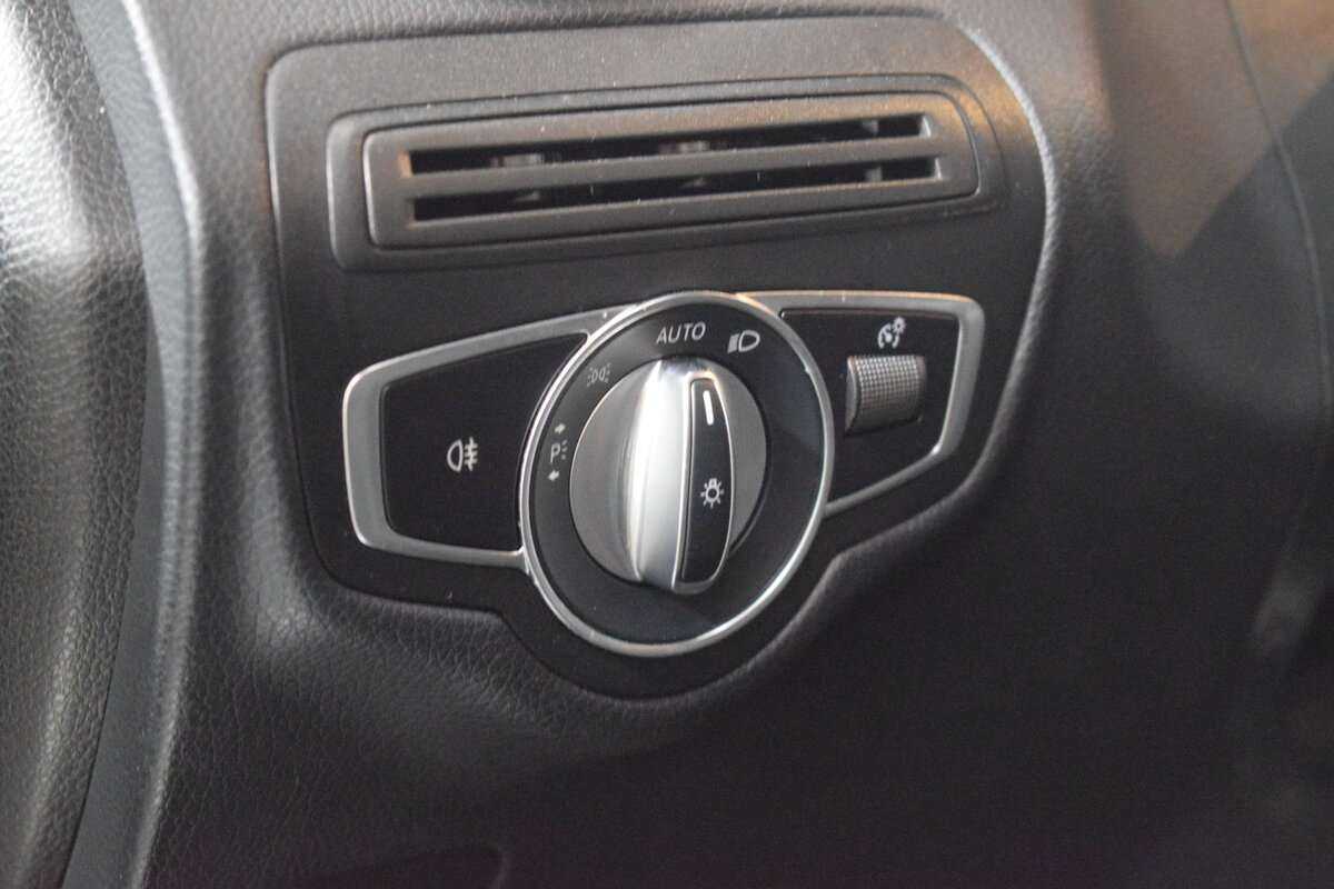 Mercedes-Benz GLC Coupe AMG с пробегом — 2020 год. Фото: #9