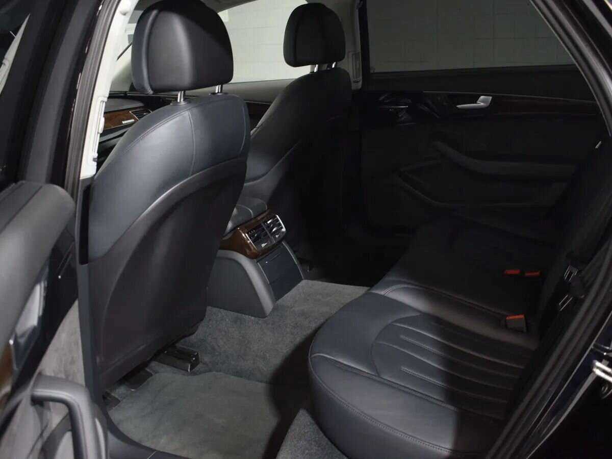 Audi A8 с пробегом — 2015 год. Фото: #7