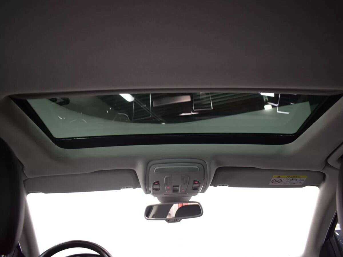 Audi A8 с пробегом — 2015 год. Фото: #31