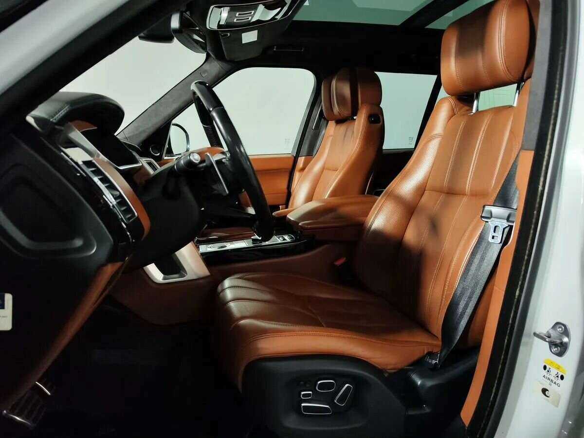 Land Rover Range Rover с пробегом — 2015 год. Фото: #9