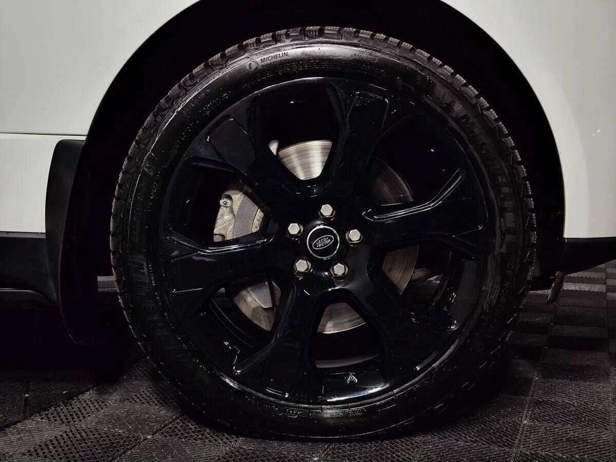 Land Rover Range Rover с пробегом — 2015 год. Фото: #34