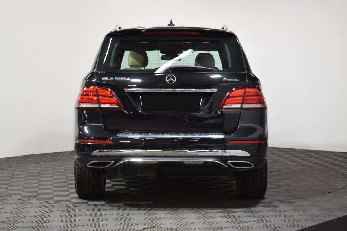 Mercedes-Benz GLE с пробегом — 2018 год. Фото: #4
