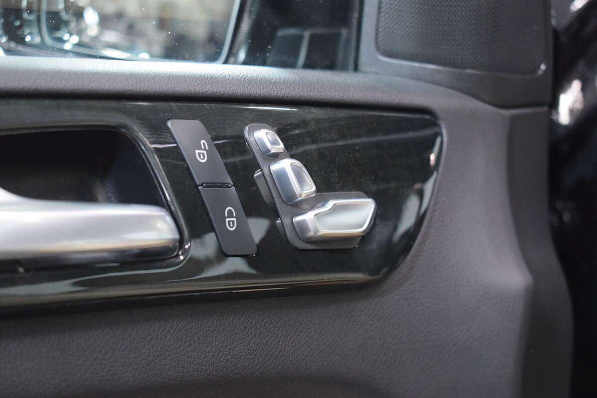 Mercedes-Benz GLE с пробегом — 2018 год. Фото: #8