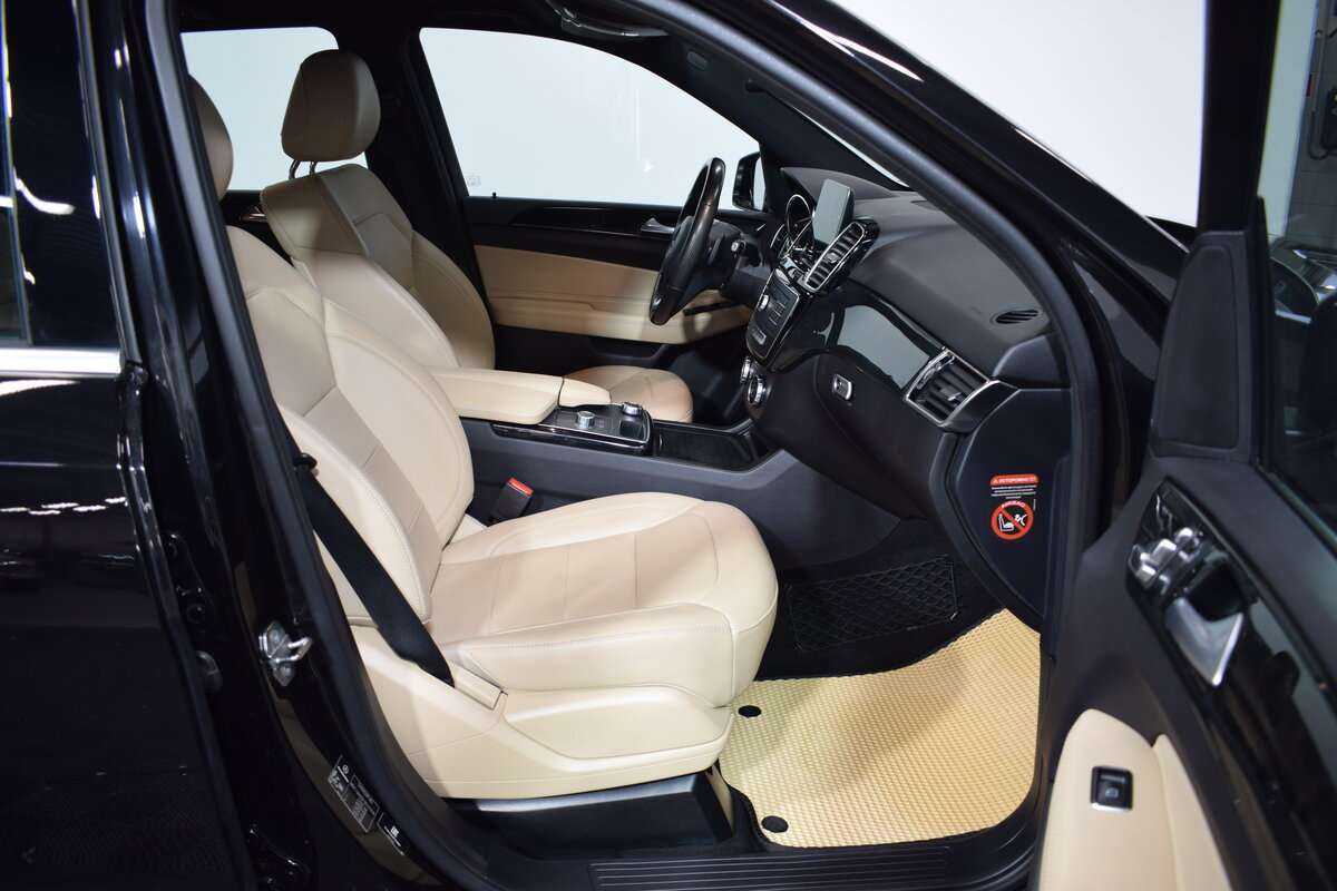 Mercedes-Benz GLE с пробегом — 2018 год. Фото: #11