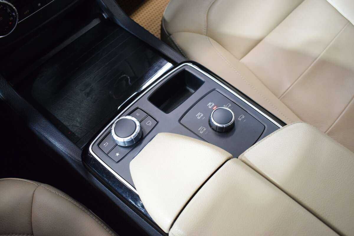 Mercedes-Benz GLE с пробегом — 2018 год. Фото: #17