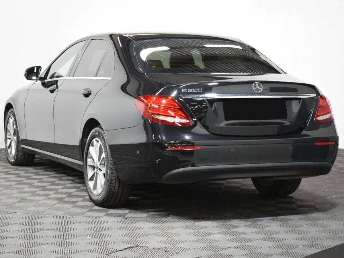 Mercedes-Benz E-Класс с пробегом — 2019 год. Фото: #5