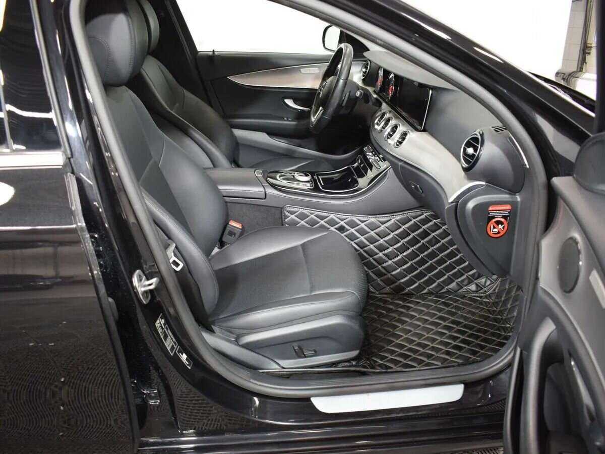 Mercedes-Benz E-Класс с пробегом — 2019 год. Фото: #12