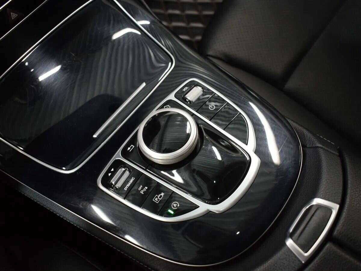 Mercedes-Benz E-Класс с пробегом — 2019 год. Фото: #20