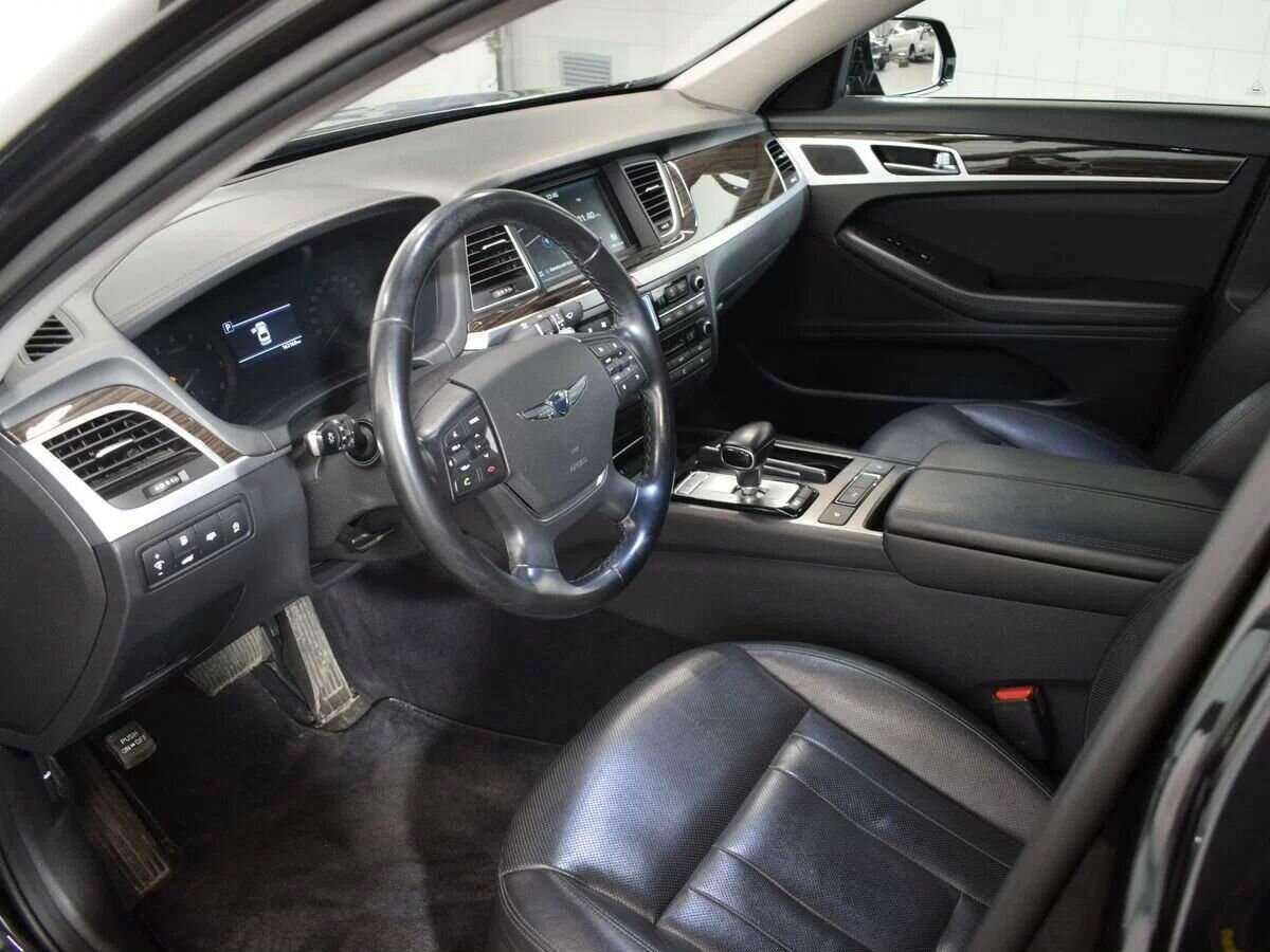 Genesis G80 с пробегом — 2019 год. Фото: #5