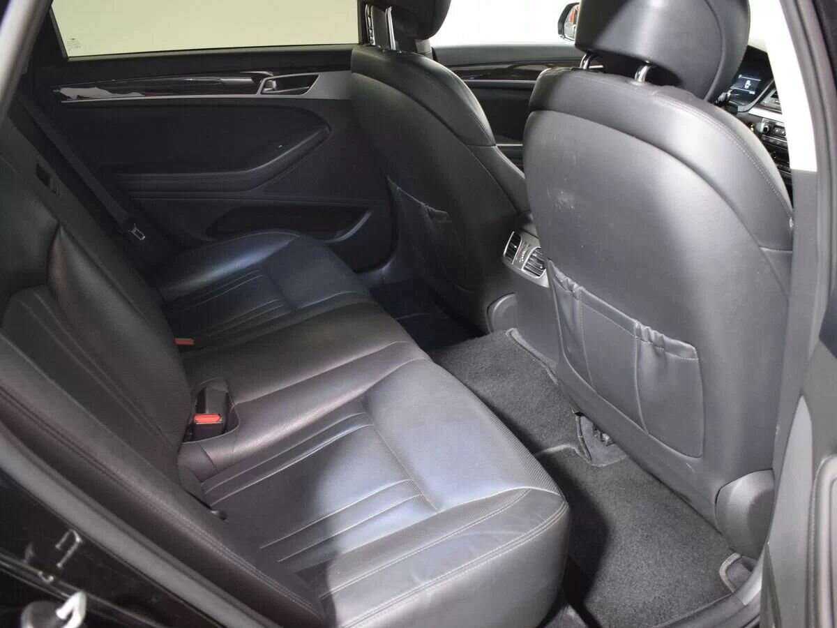 Genesis G80 с пробегом — 2019 год. Фото: #8