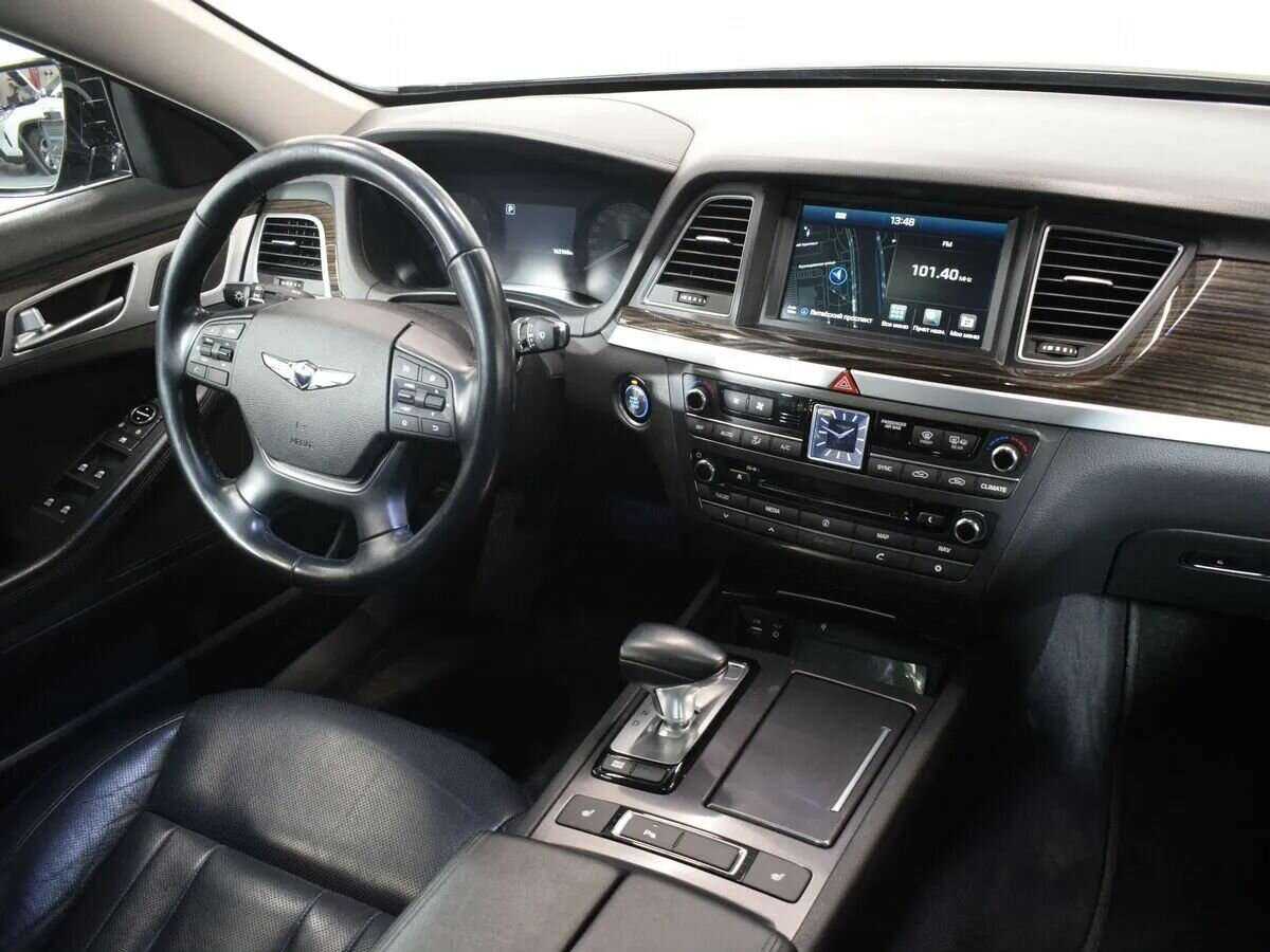 Genesis G80 с пробегом — 2019 год. Фото: #9