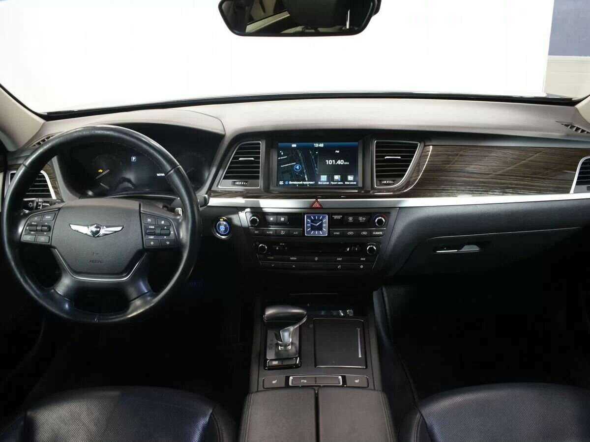 Genesis G80 с пробегом — 2019 год. Фото: #10