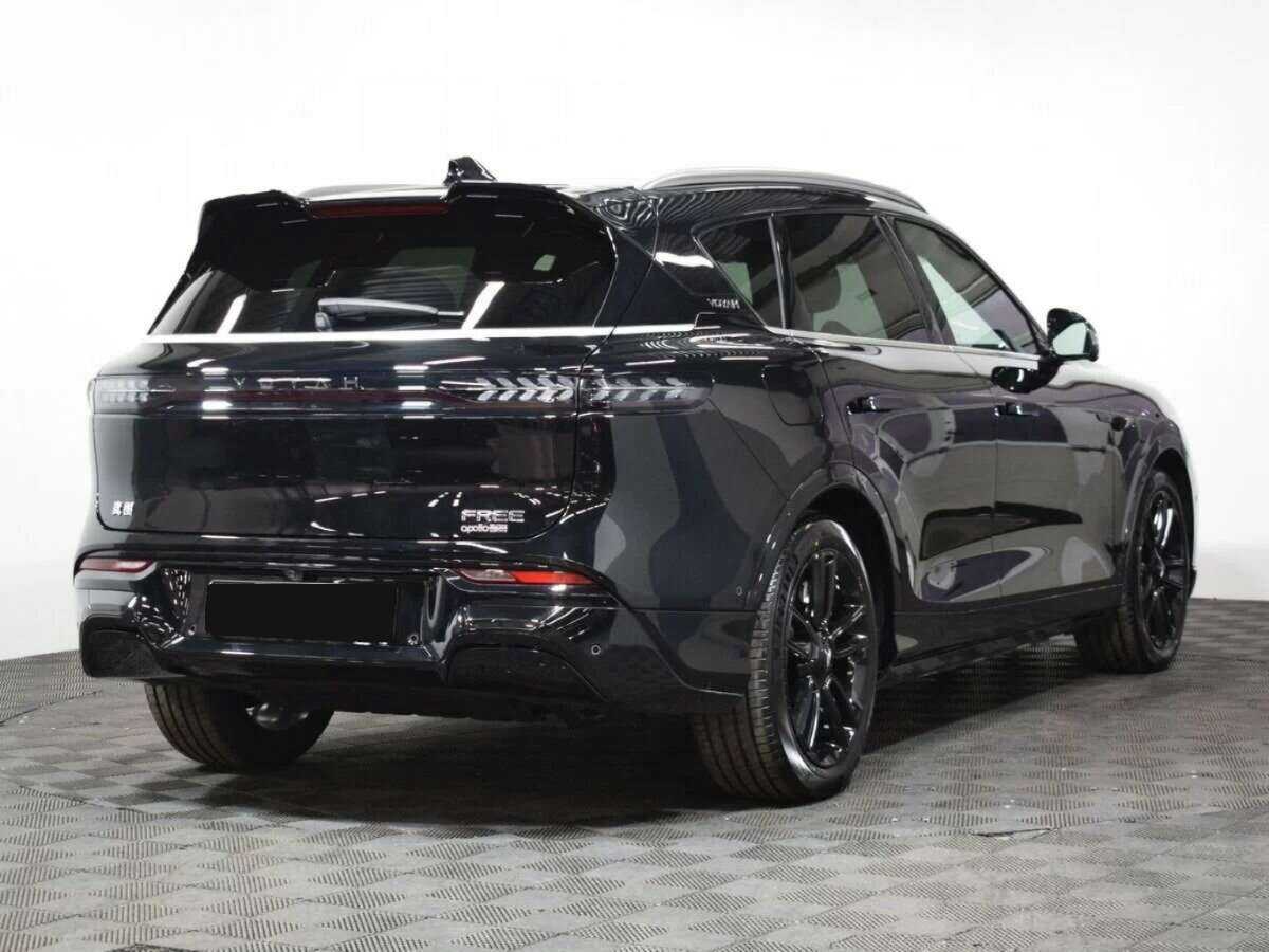 Voyah Free с пробегом — 2023 год. Фото: #2