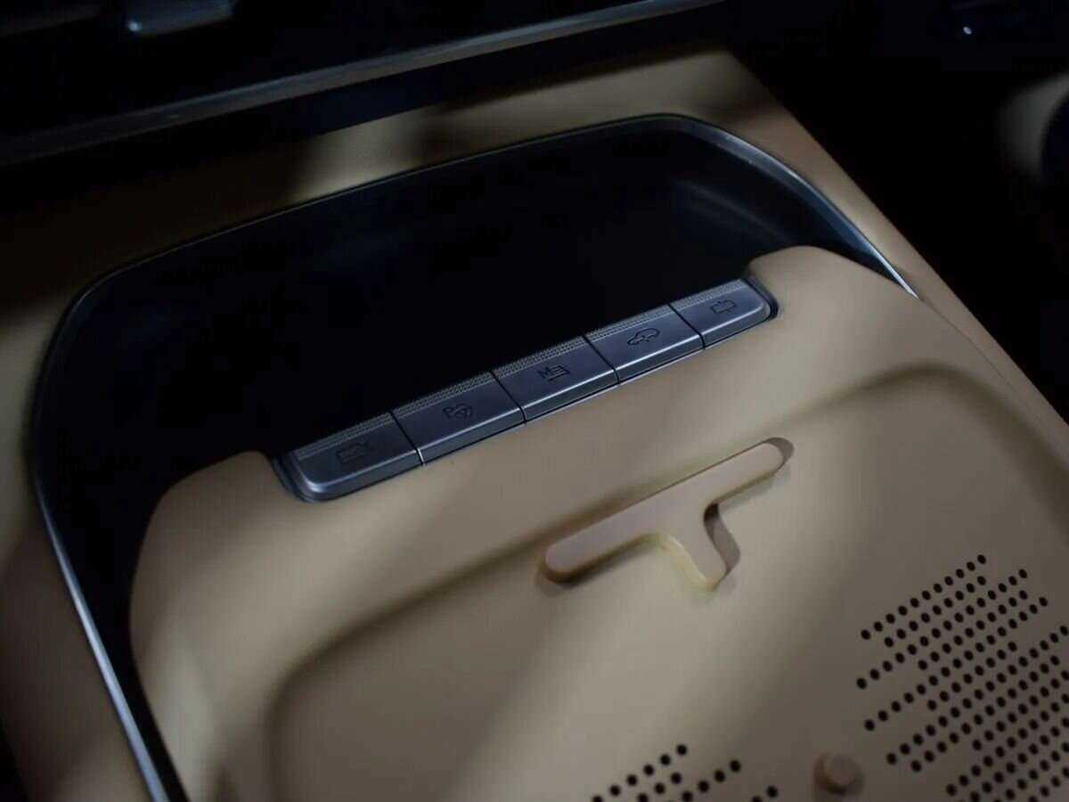 Voyah Free с пробегом — 2023 год. Фото: #23