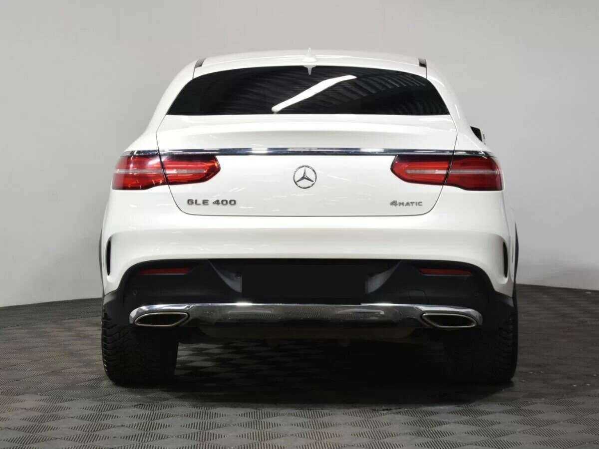 Mercedes-Benz GLE Coupe с пробегом — 2017 год. Фото: #4