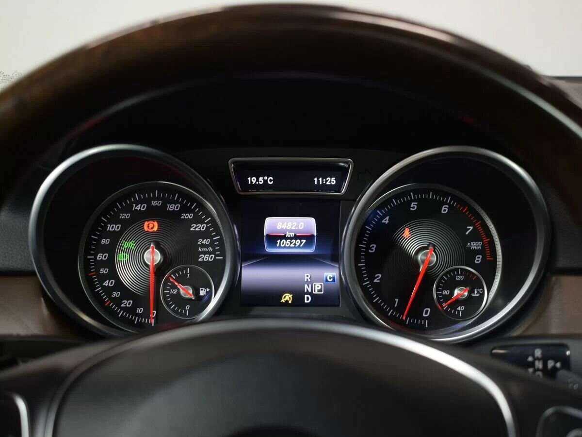 Mercedes-Benz GLE Coupe с пробегом — 2017 год. Фото: #19