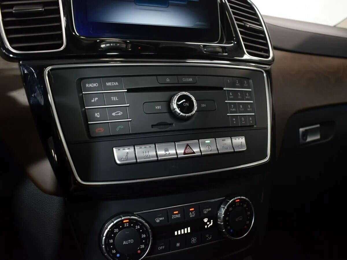 Mercedes-Benz GLE Coupe с пробегом — 2017 год. Фото: #21