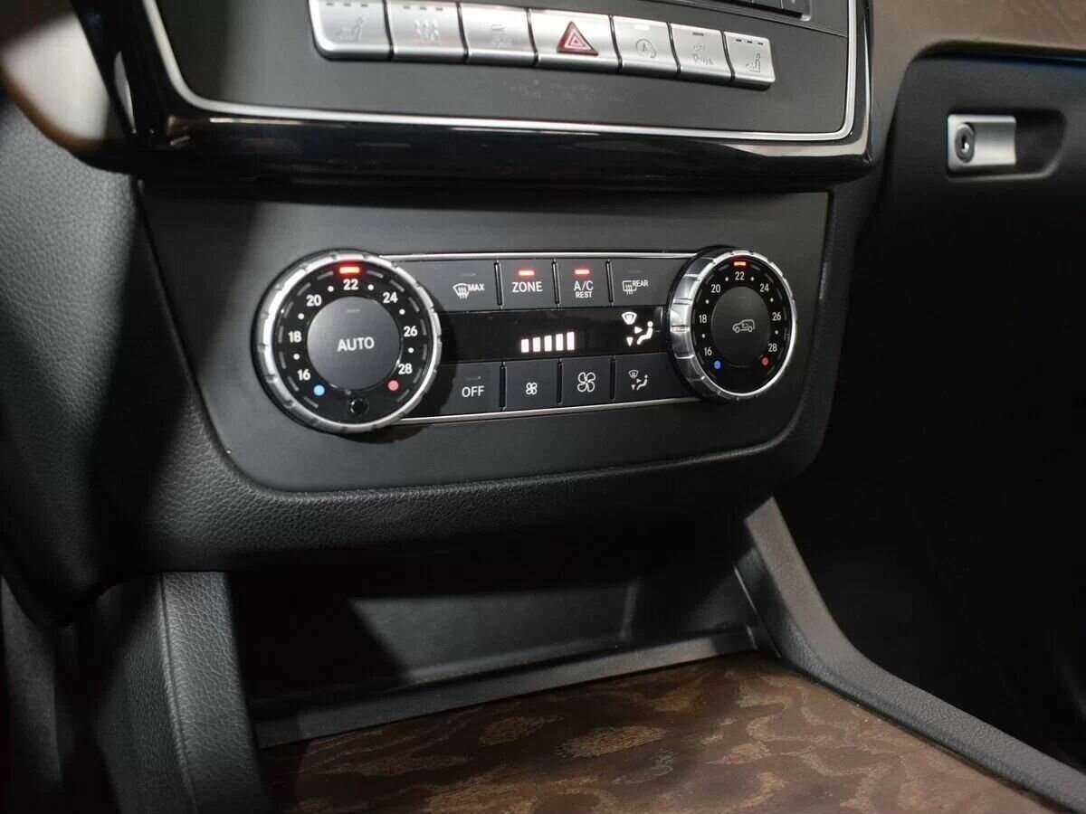 Mercedes-Benz GLE Coupe с пробегом — 2017 год. Фото: #22