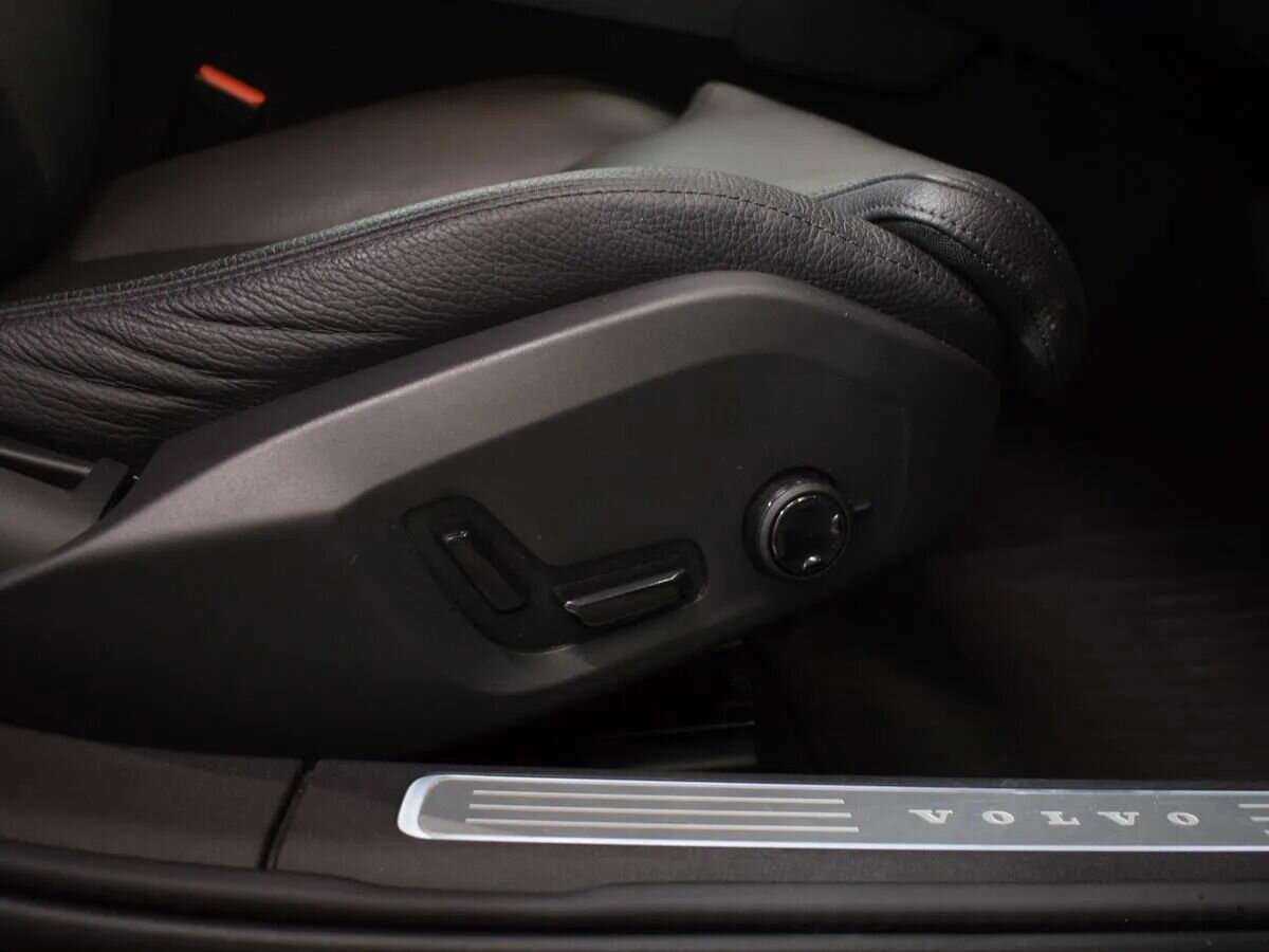 Volvo S90 с пробегом — 2021 год. Фото: #18