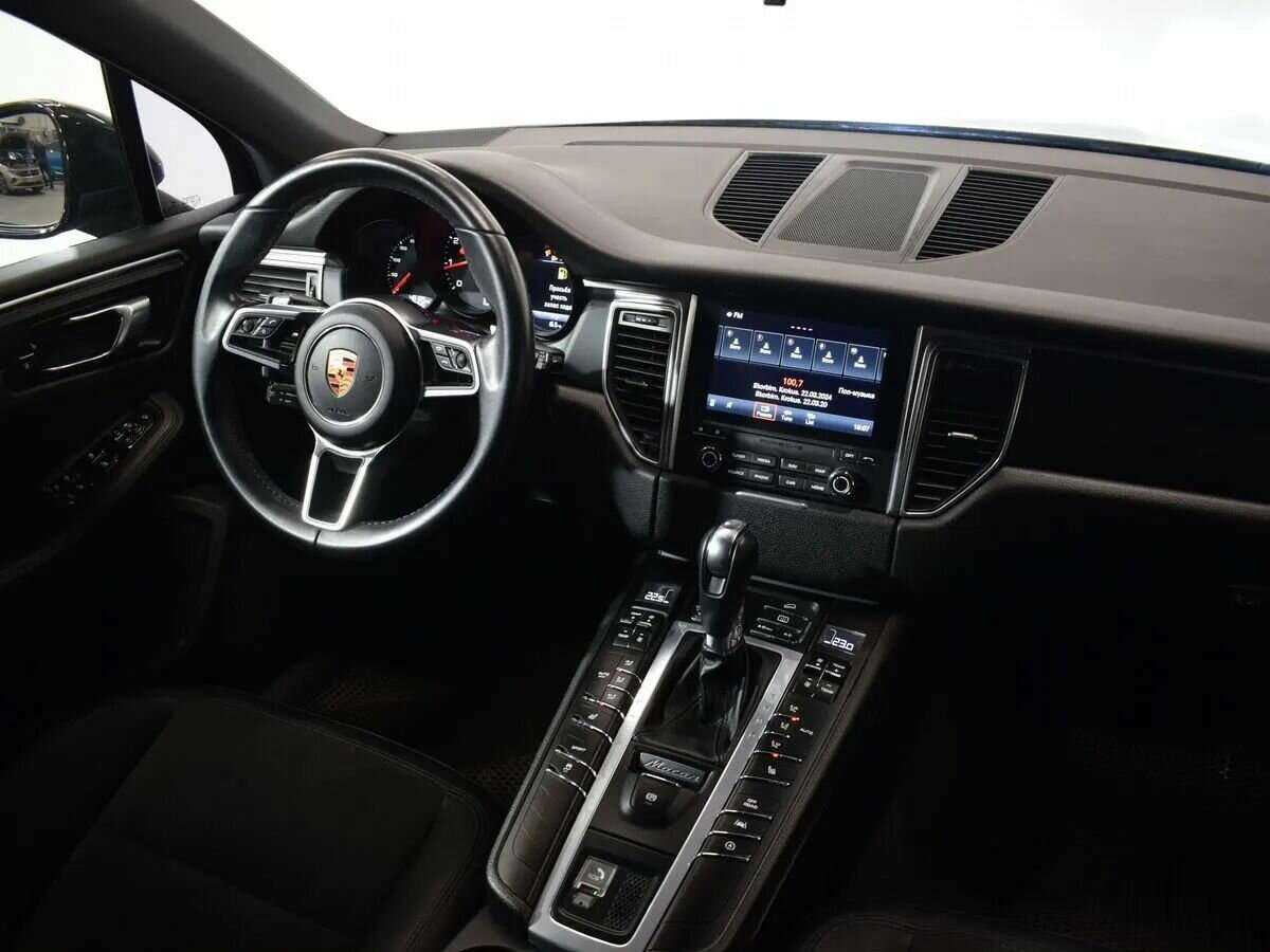 Porsche Macan с пробегом — 2018 год. Фото: #8