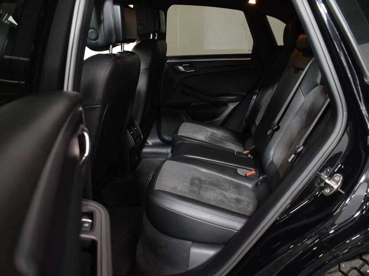 Porsche Macan с пробегом — 2018 год. Фото: #9