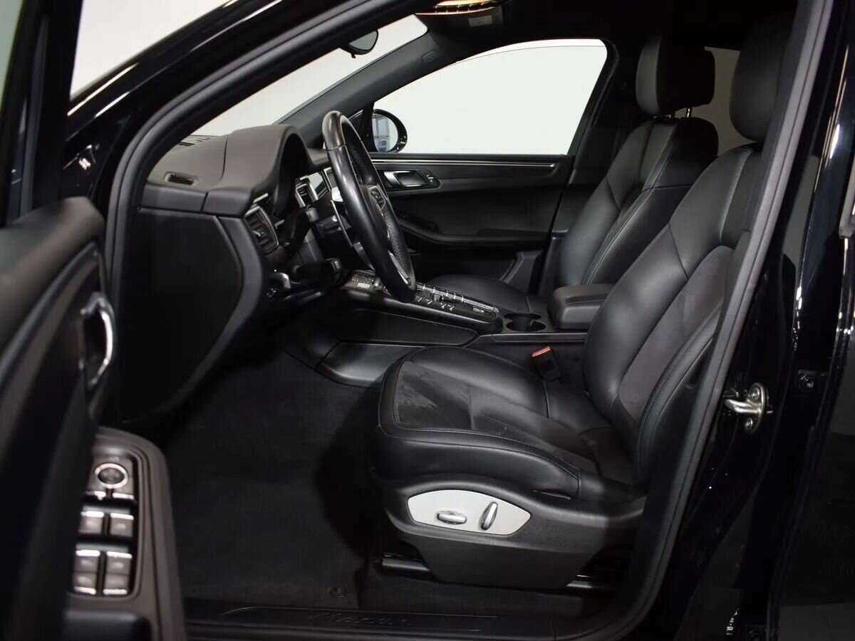 Porsche Macan с пробегом — 2018 год. Фото: #10